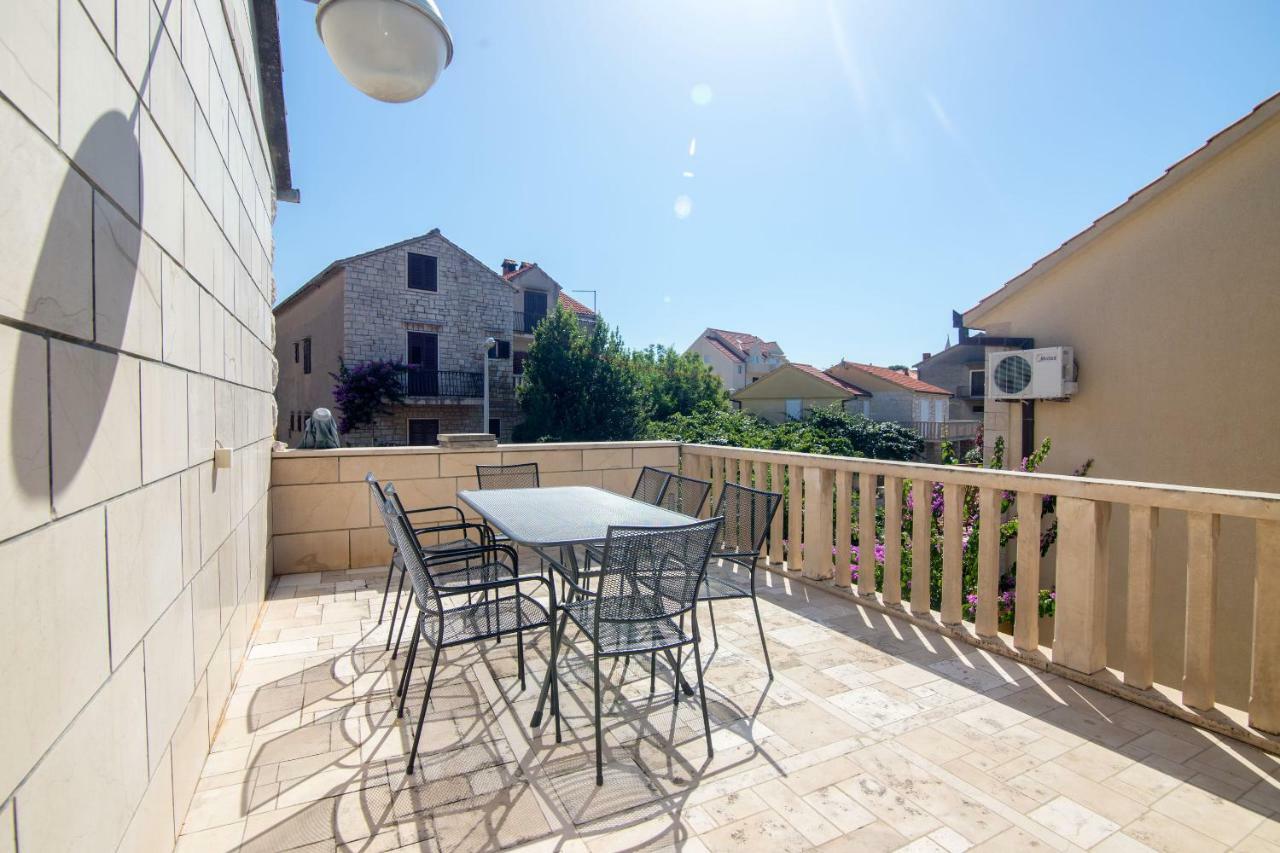 Apartment Jerka Супетар Екстер'єр фото